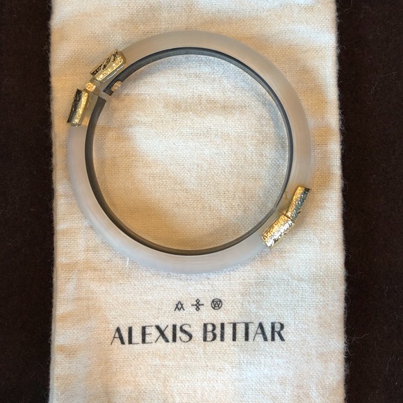 Alexis Bittar Lucite hammered gold Hinge bracelet - Picture 5 of 10
